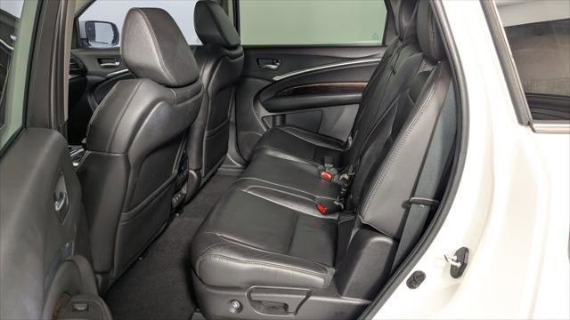 Used 2020 Acura MDX FWD image 16