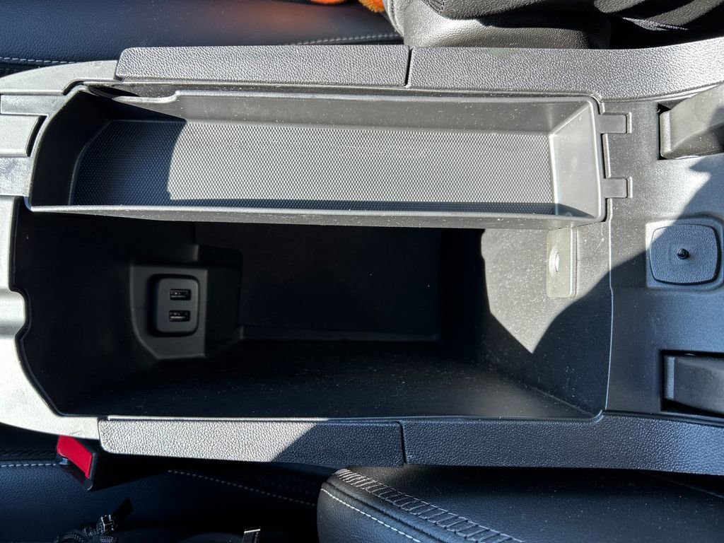 Used 2022 GMC Terrain Denali w/ Black Diamond Edition image 28