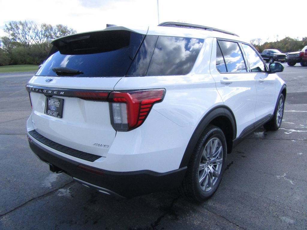 New 2026 Ford Explorer Active image 6