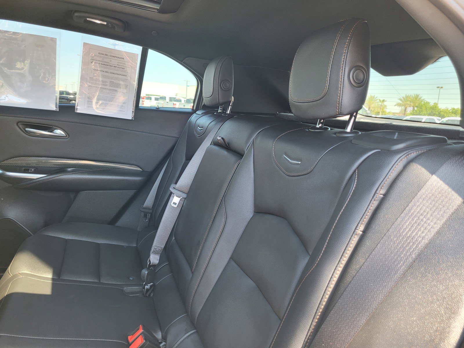 Certified 2022 Cadillac XT4 Sport w/ LPO, ONYX Package image 12