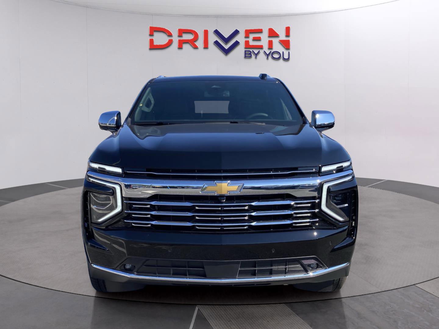 New 2026 Chevrolet Suburban Premier image 9