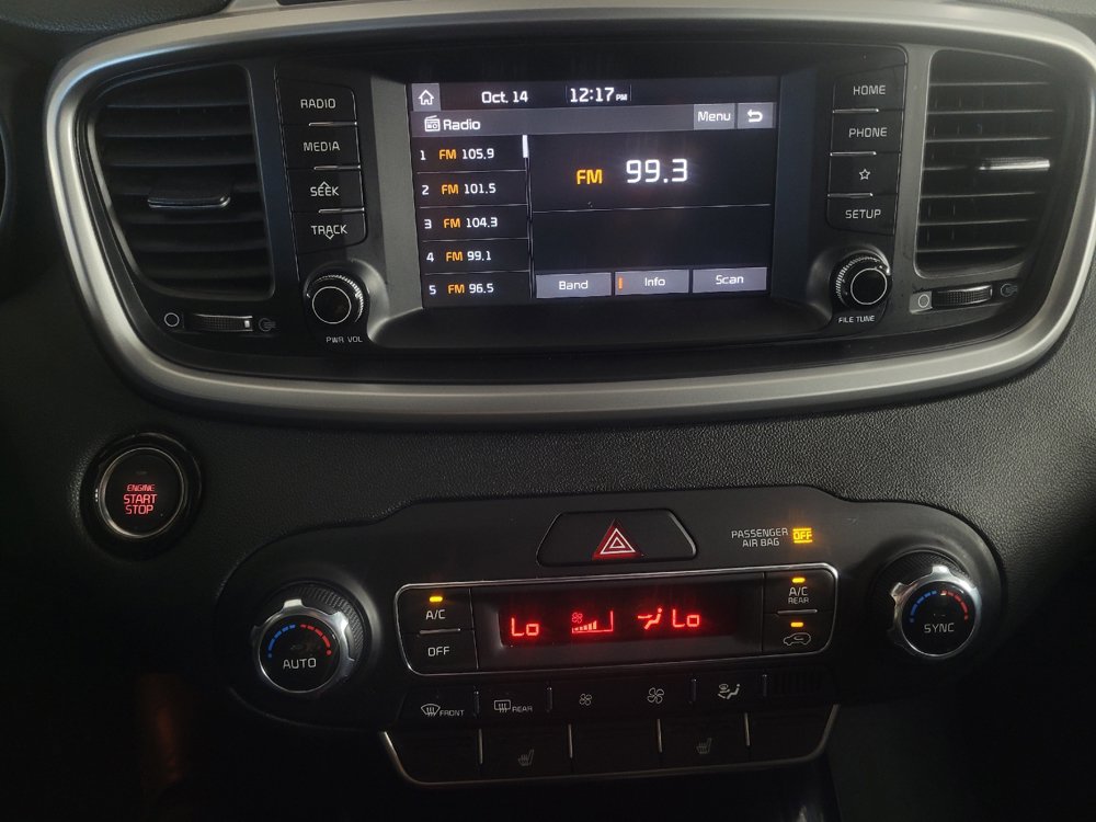 Used 2020 Kia Sorento EX FWD image 25