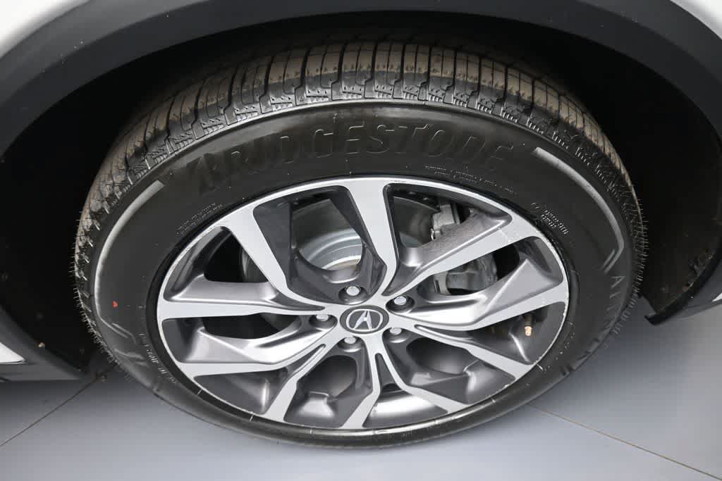 Certified 2024 Acura MDX w/ Technology Package AWD/4WD image 12