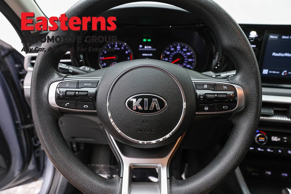 Used 2021 Kia K5 LXS FWD image 12