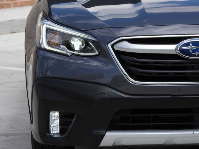 Used 2022 Subaru Outback Touring XT AWD/4WD image 31