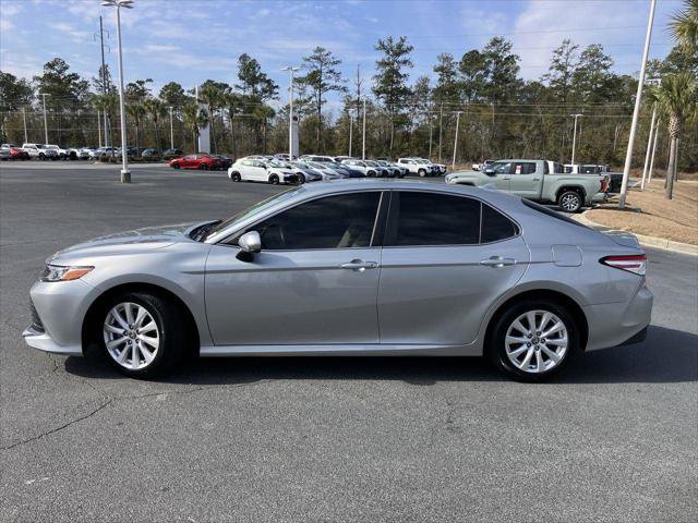 Certified 2020 Toyota Camry LE image 2