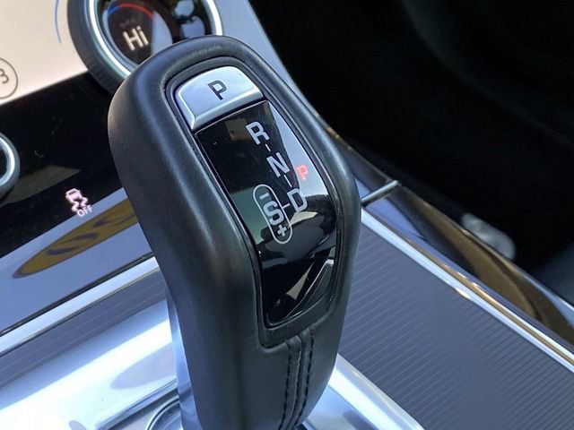 Used 2020 Land Rover Range Rover Evoque First Edition image 32