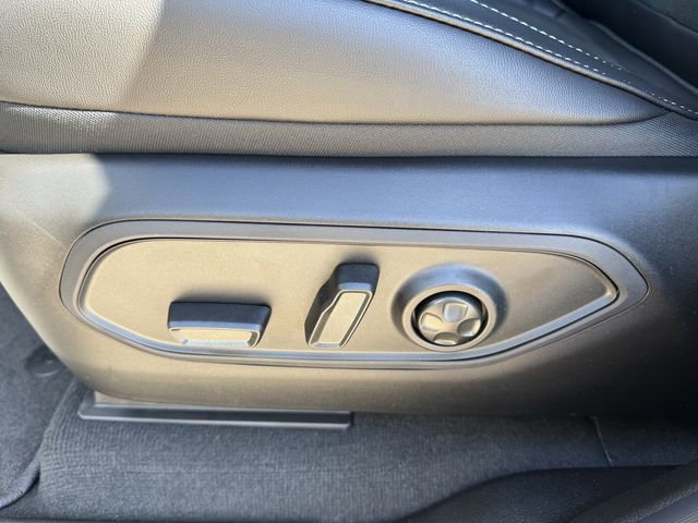 New 2025 Jeep Grand Cherokee Altitude image 20