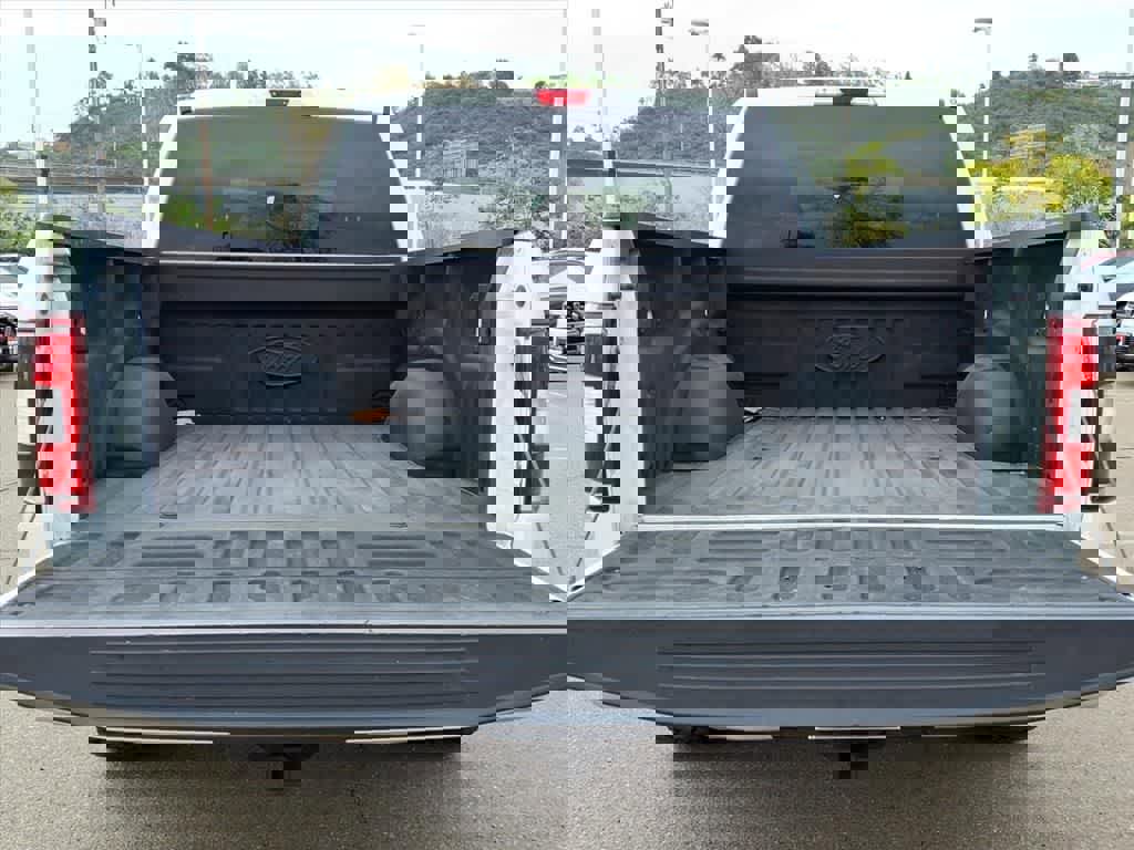 Used 2018 Ford F150 XLT w/ Equipment Group 302A Luxury image 6