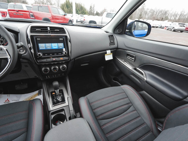 New 2026 Mitsubishi Outlander Sport SE AWD/4WD image 37