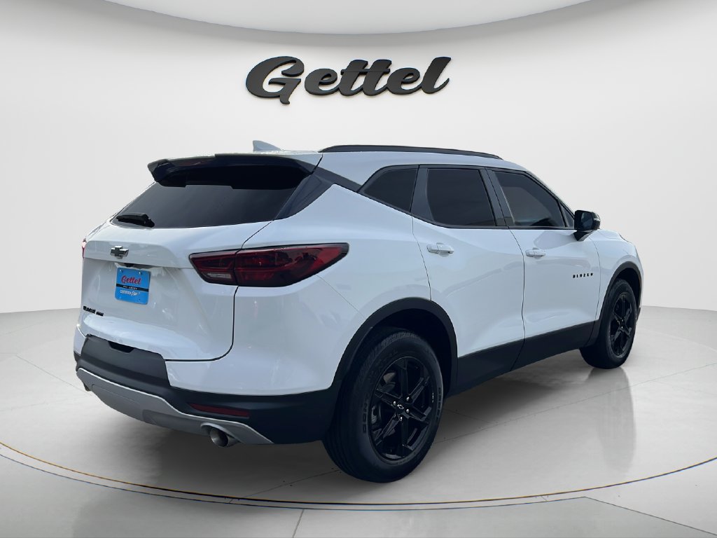 Used 2024 Chevrolet Blazer LT w/ Midnight/Sport Edition AWD/4WD image 5