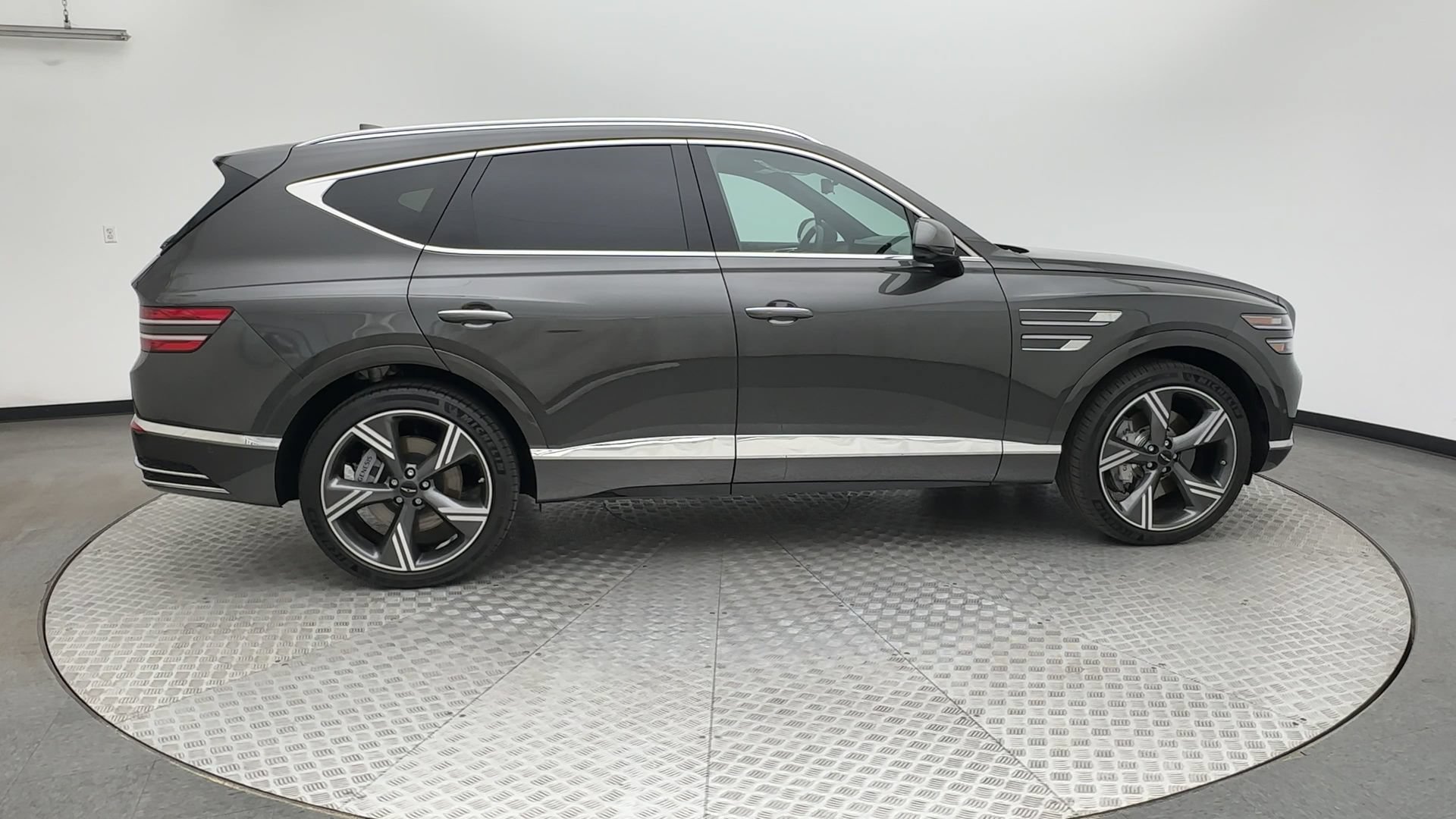 Certified 2026 Genesis GV80 3.5T Prestige AWD/4WD image 9