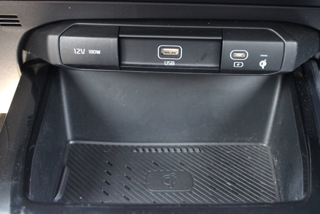 Used 2024 Kia Niro Wind w/ Wind Preserve Package FWD image 21