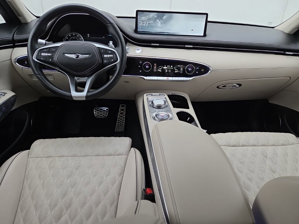 Used 2025 Genesis GV70 3.5T Sport w/ Sport Advanced Package image 31
