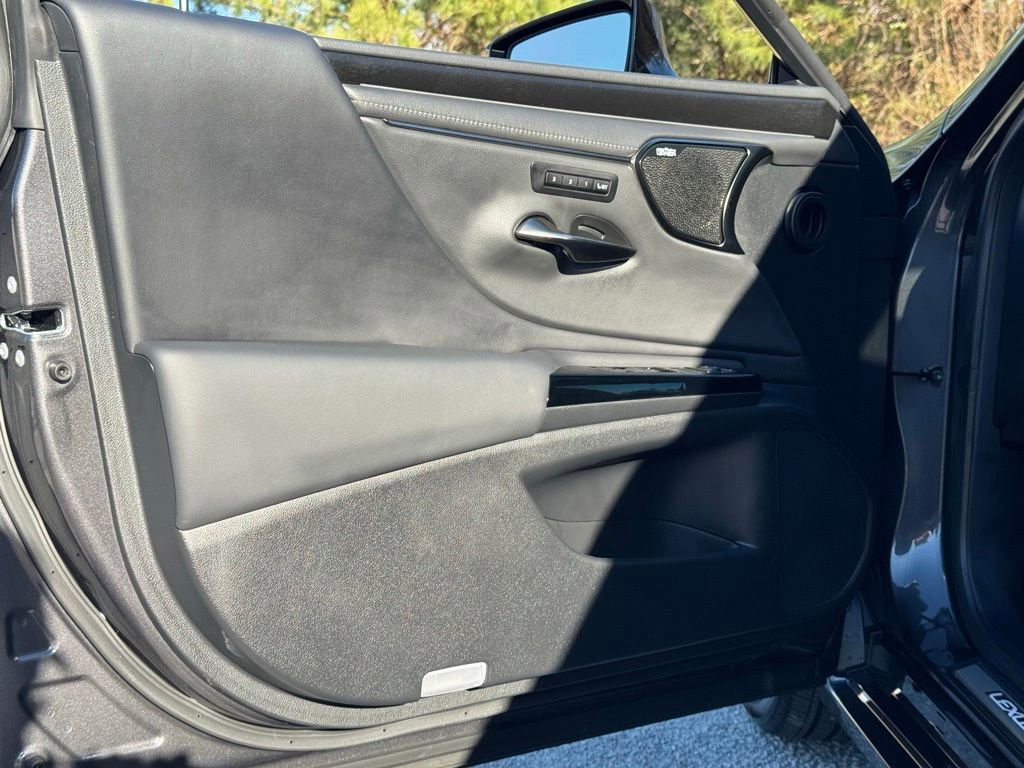 Certified 2024 Lexus ES 350 Ultra Luxury image 21