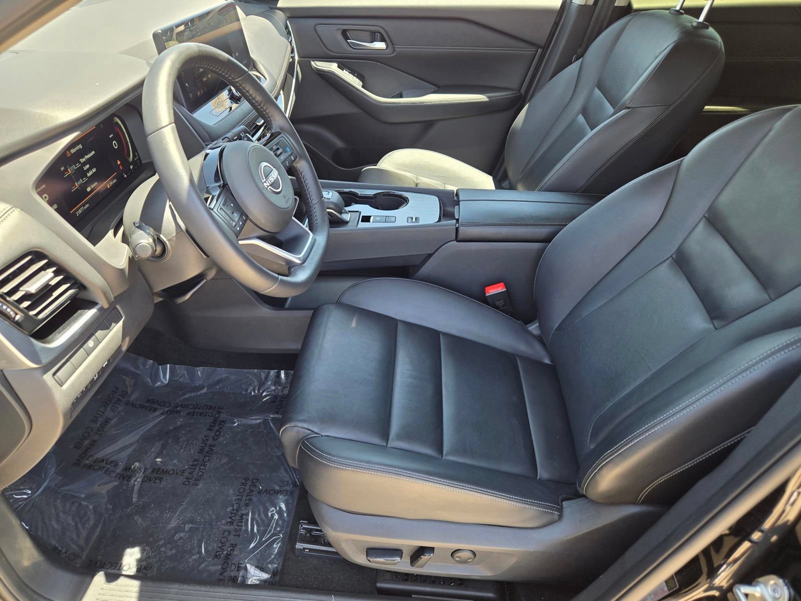 Used 2024 Nissan Rogue SL FWD image 16