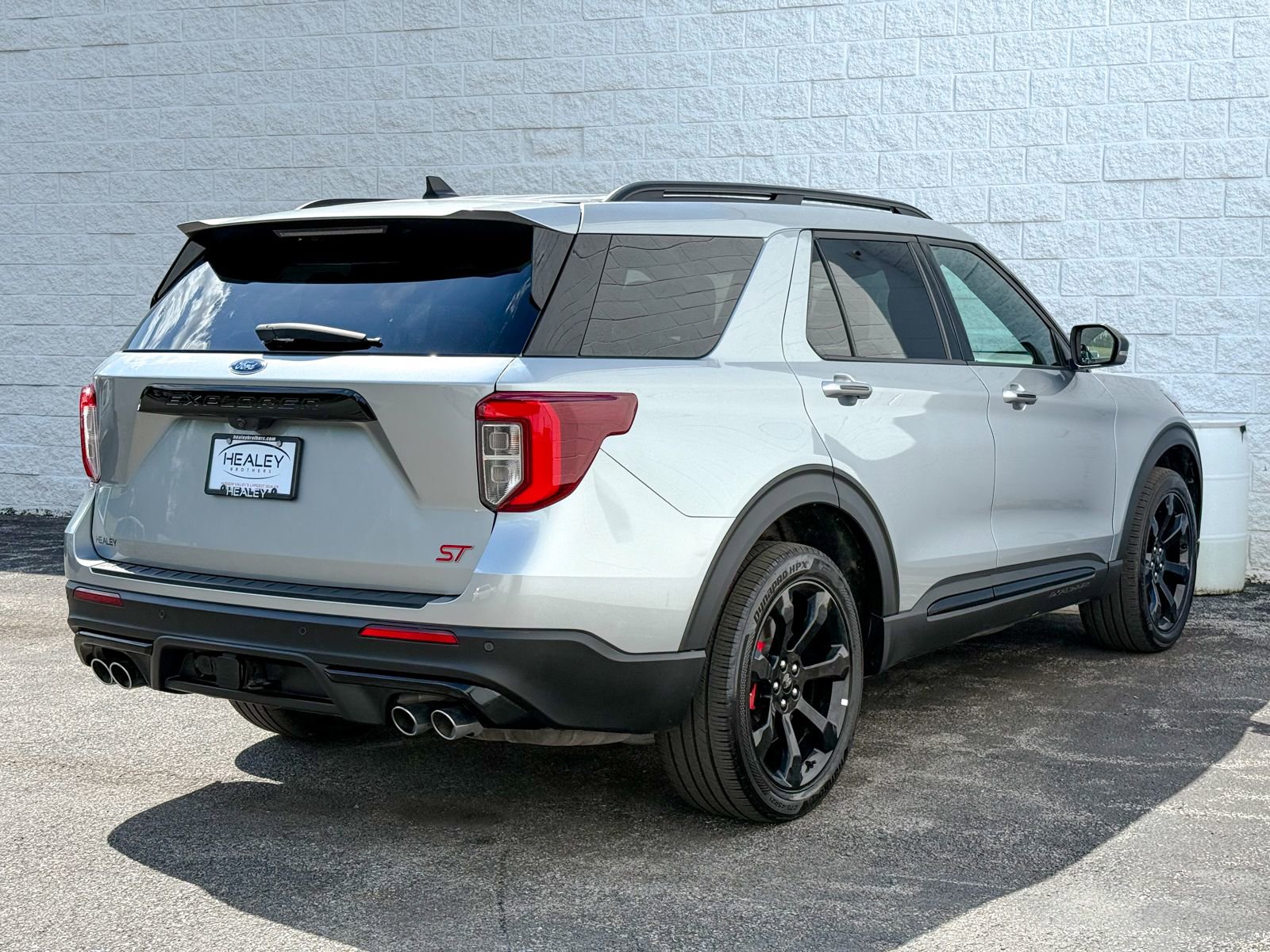 Used 2024 Ford Explorer ST w/ Equipment Group 401A AWD/4WD image 8