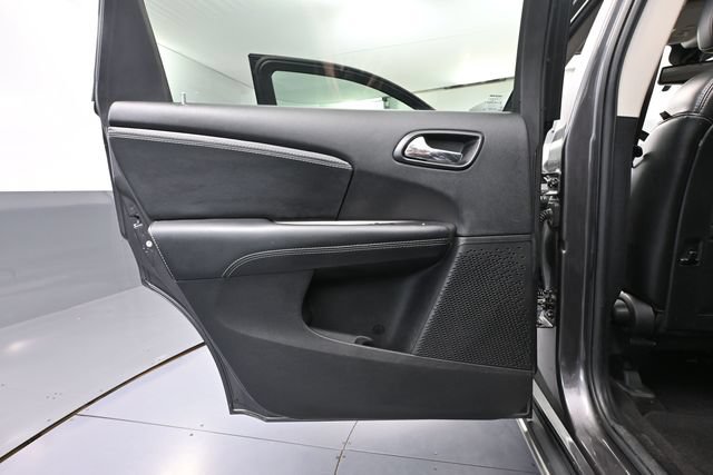 Used 2017 Dodge Journey Crossroad AWD/4WD image 33