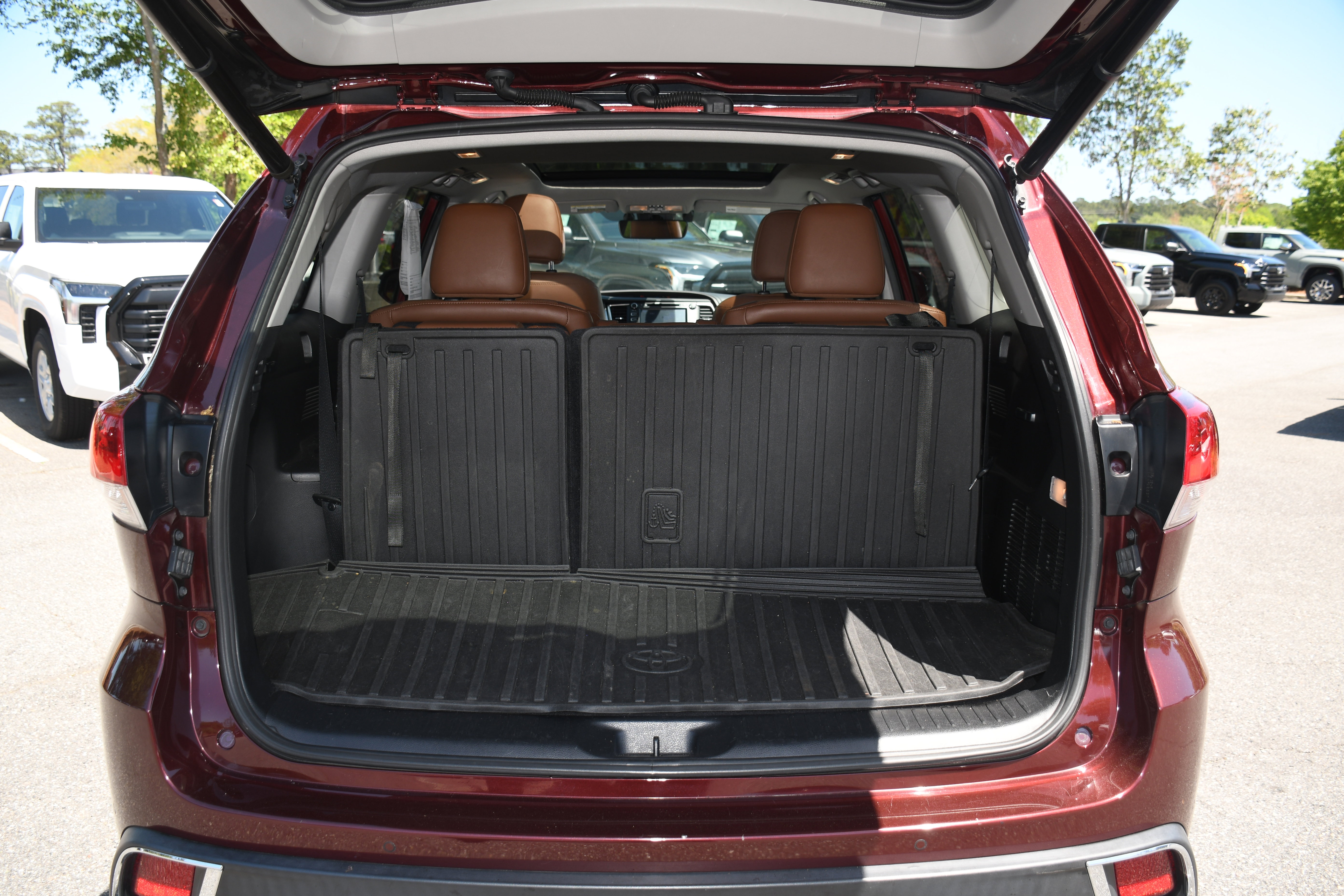 Used 2019 Toyota Highlander Limited Platinum image 20