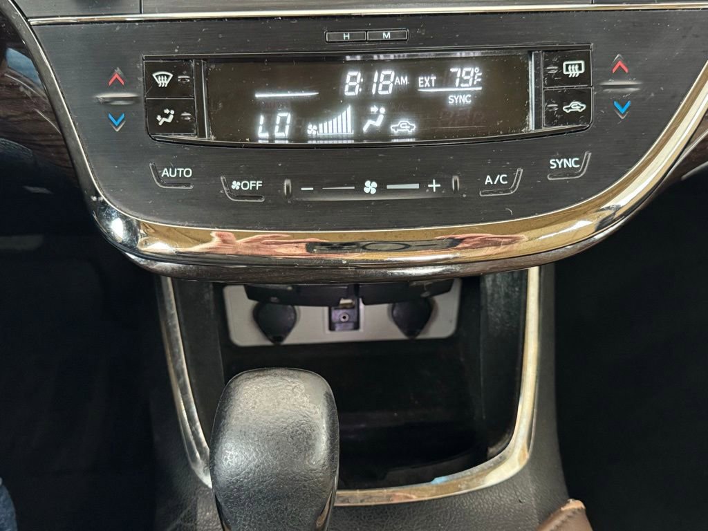 Used 2015 Toyota Avalon XLE Premium FWD image 30