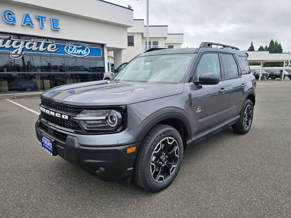 New 2025 Ford Bronco Sport Outer Banks image 2