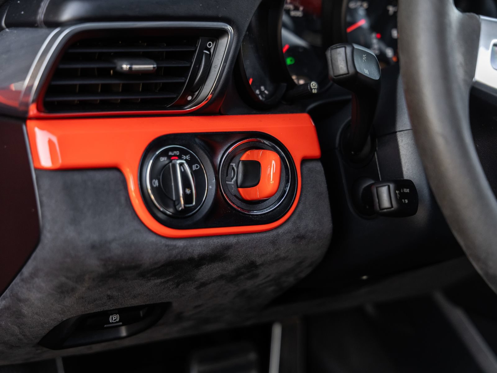 Certified 2016 Porsche 911 Carrera GTS RWD image 35
