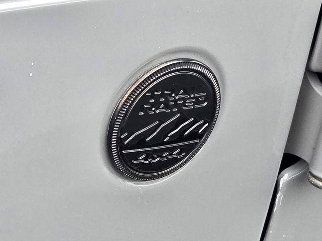 Used 2021 Jeep Wrangler Sport AWD/4WD image 29