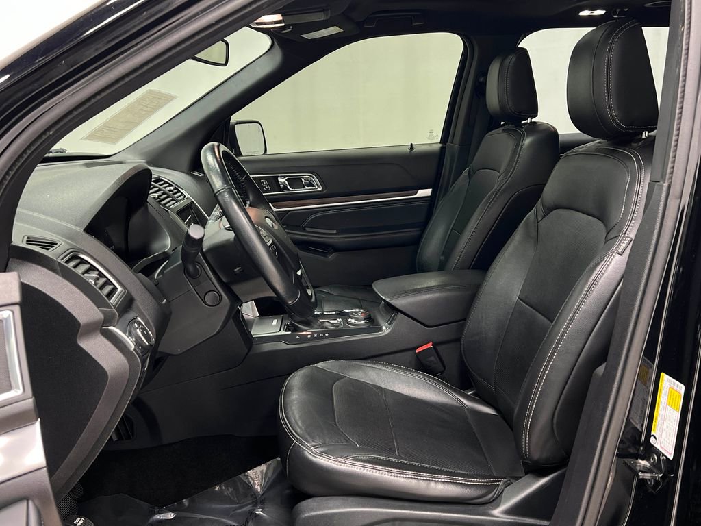 Used 2018 Ford Explorer Limited w/ Equipment Group 301A image 14