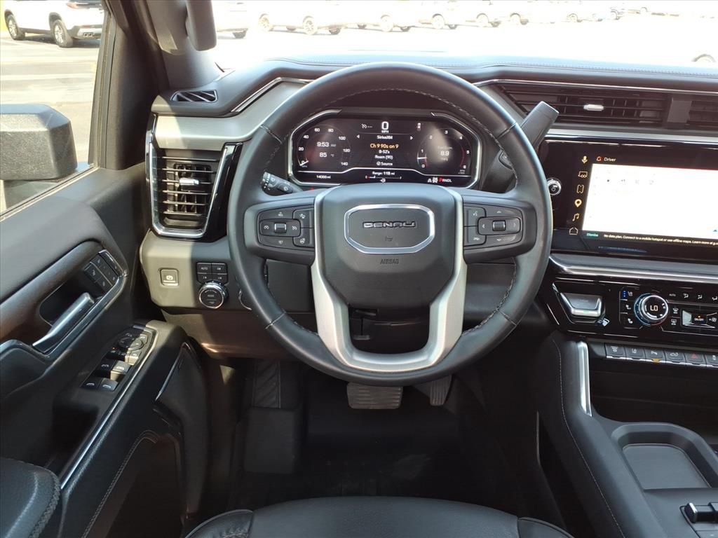 Used 2024 GMC Sierra 2500 Denali w/ Denali Reserve Package AWD/4WD image 25