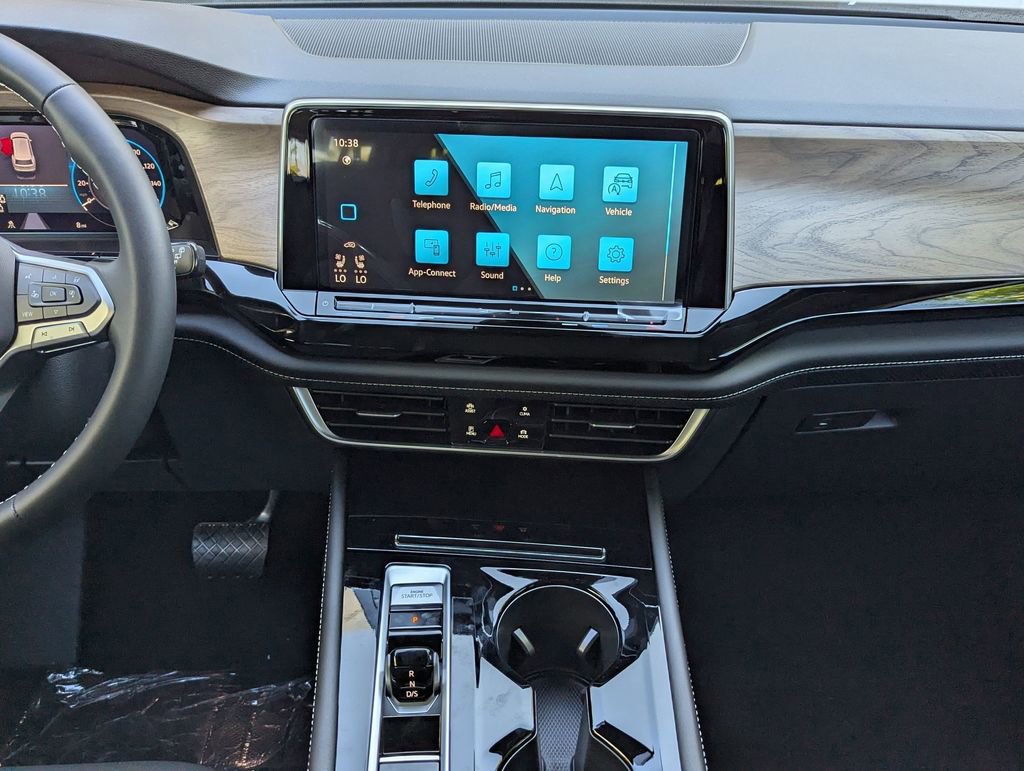 New 2026 Volkswagen Atlas SE image 11