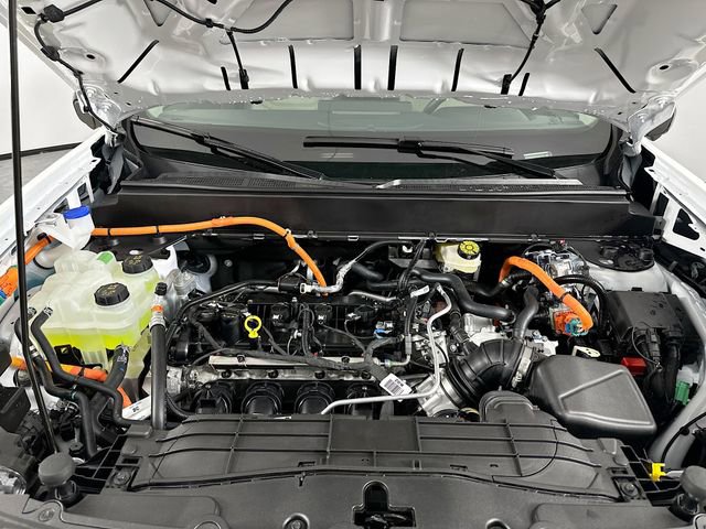 New 2026 Ford Maverick Lariat w/ 4K Tow Package image 30