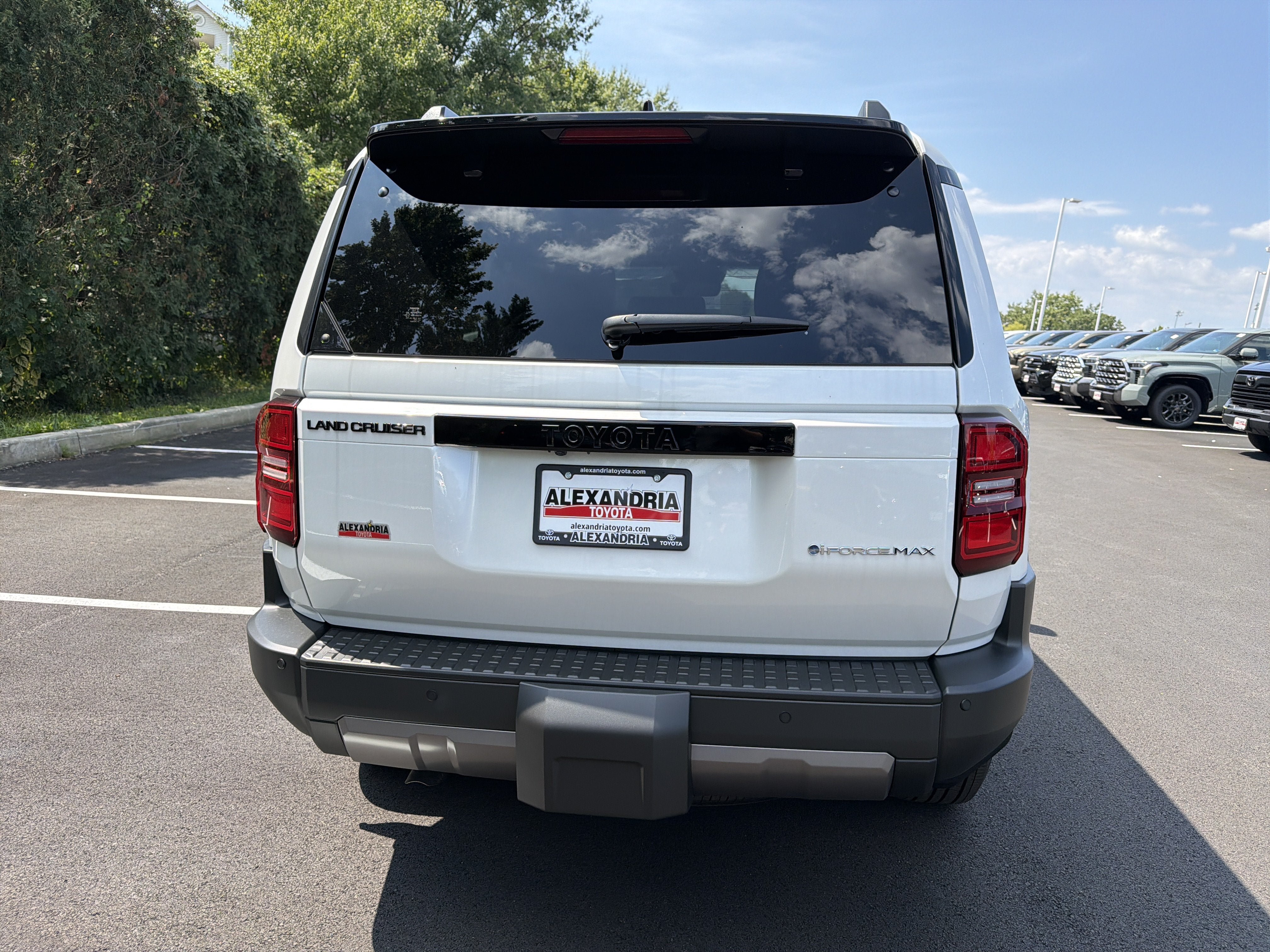 New 2027 Toyota Land Cruiser AWD/4WD image 5