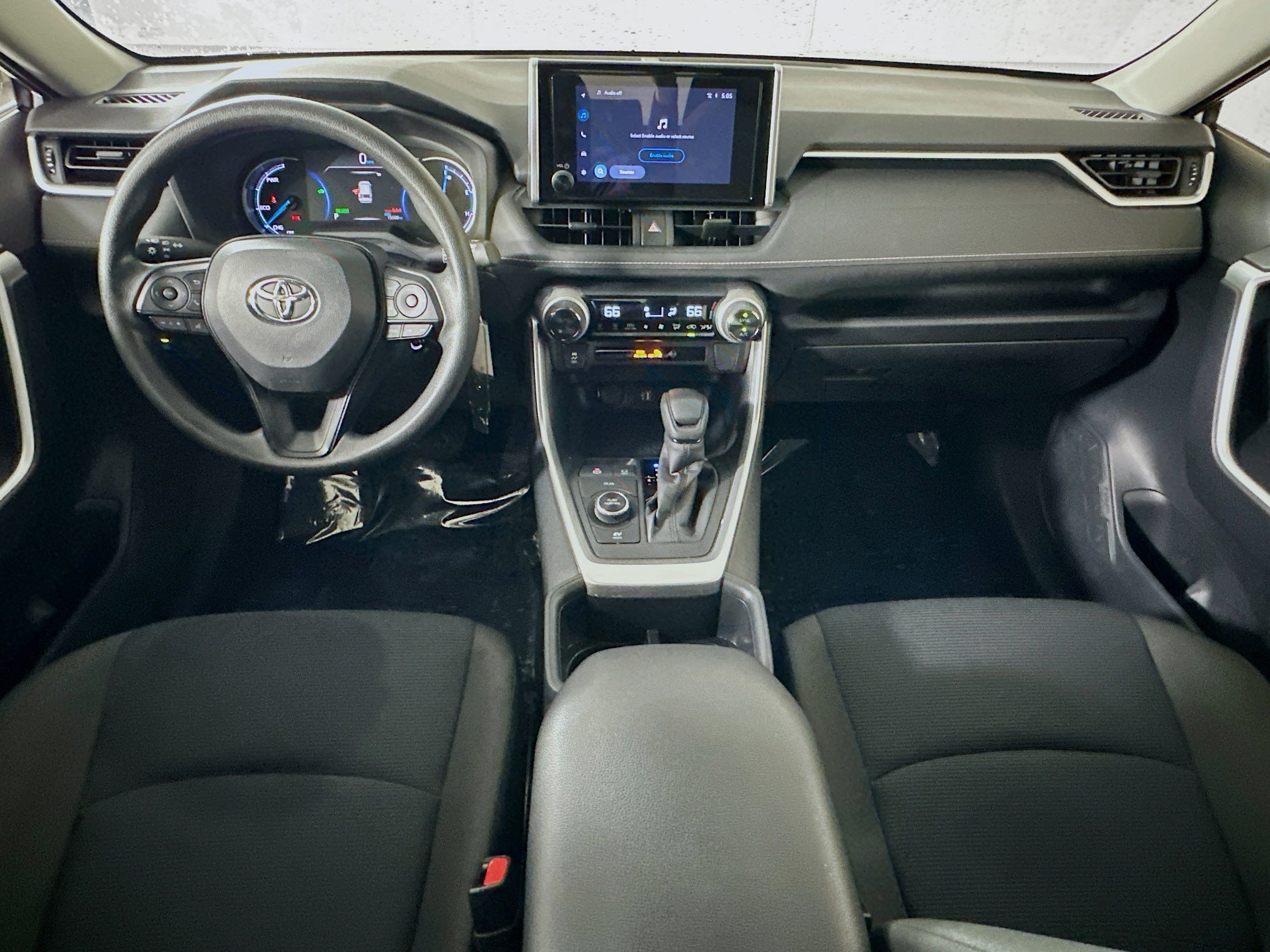 Certified 2025 Toyota RAV4 LE AWD/4WD image 26