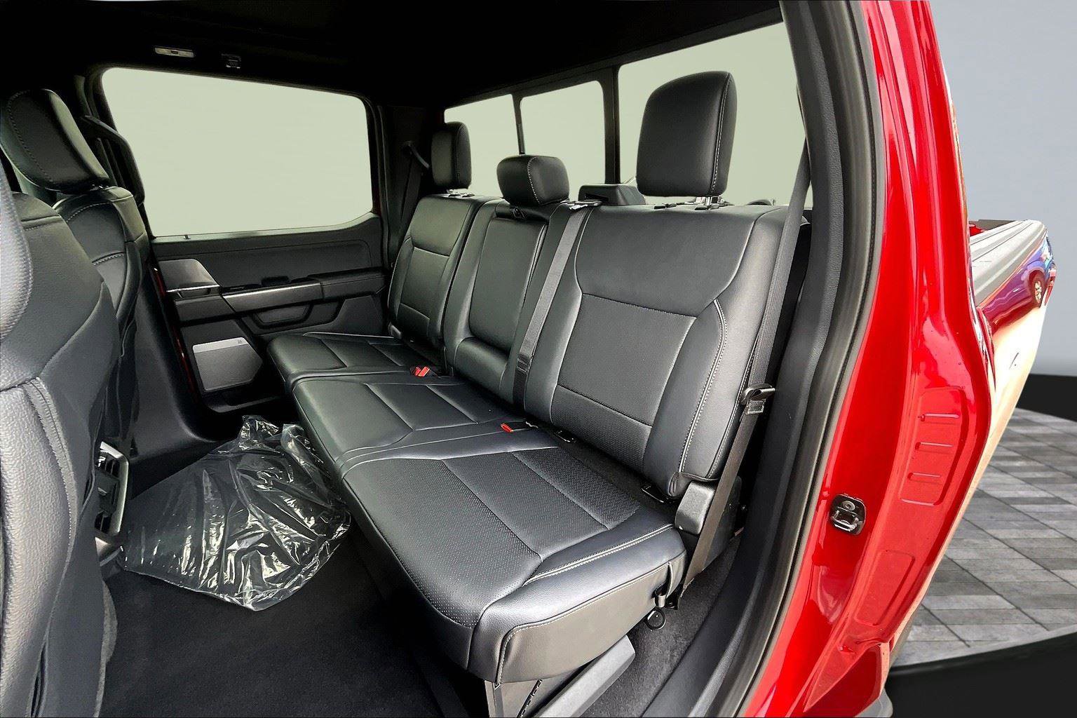 New 2025 Ford F150 Lariat image 18