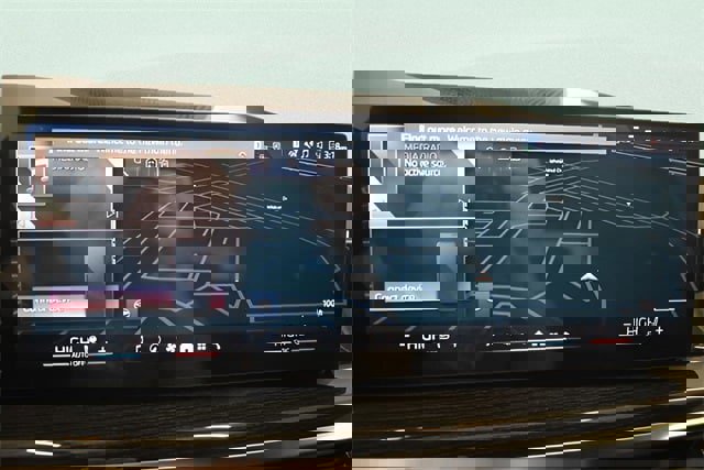 New 2026 BMW X5 xDrive40i w/ M Sport Package image 21