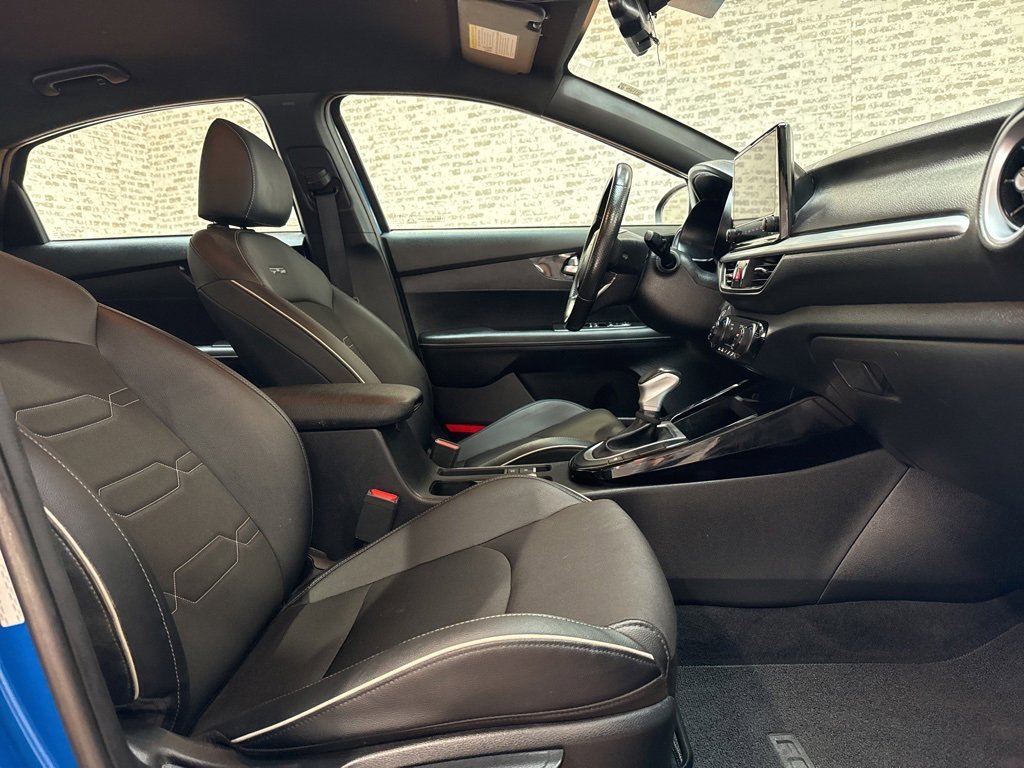Used 2024 Kia Forte GT-Line image 9