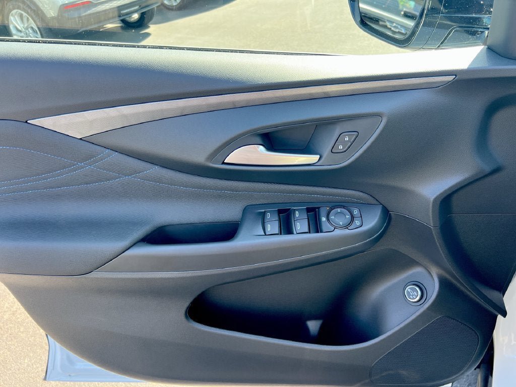 New 2026 Buick Envista Sport Touring w/ Convenience I Package FWD image 19