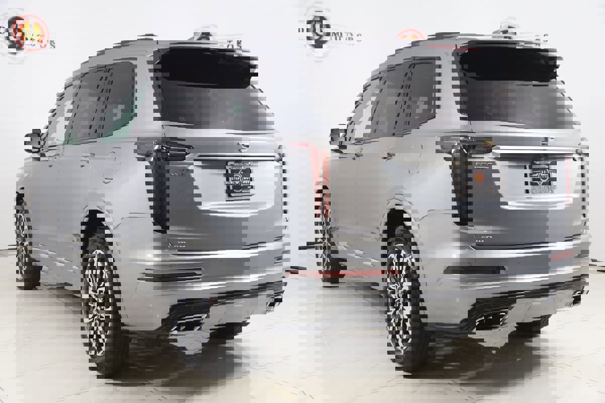 Used 2024 Cadillac XT6 Sport image 4