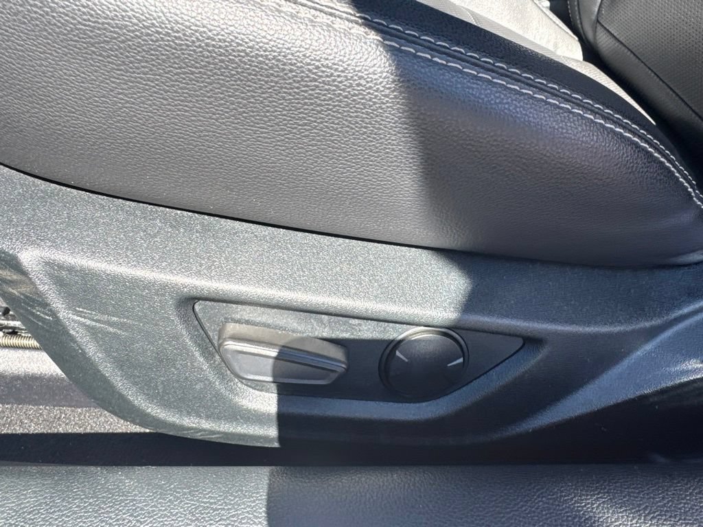 Used 2023 Ford Mustang Premium RWD image 13