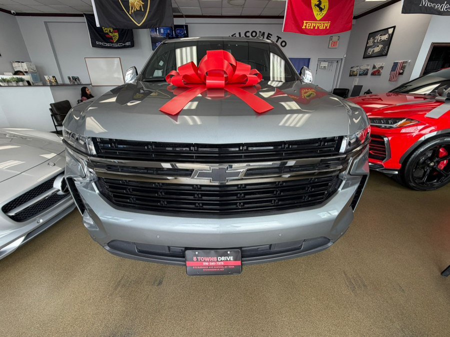 Used 2024 Chevrolet Tahoe Premier AWD/4WD image 23