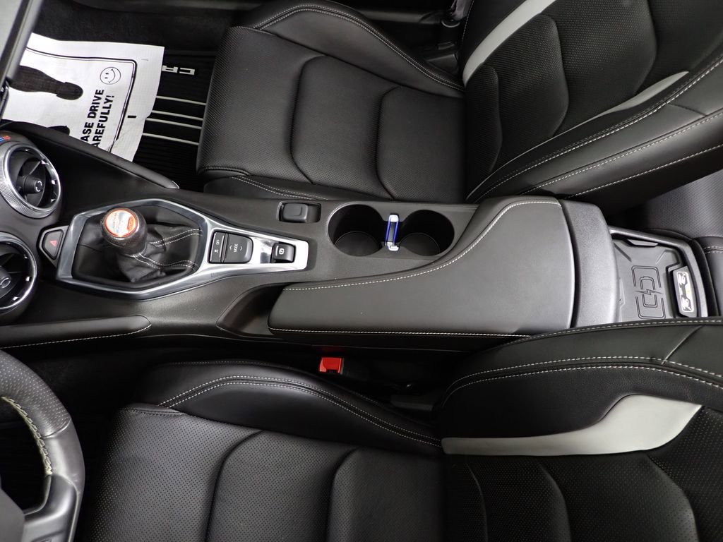 Used 2017 Chevrolet Camaro SS image 35