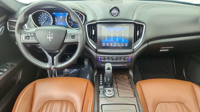 Used 2019 Maserati Ghibli S Q4 AWD/4WD image 37