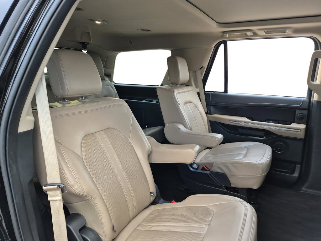 Used 2023 Ford Expedition Limited image 31