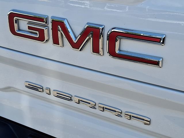 Used 2023 GMC Sierra 1500 AT4 w/ AT4 Premium Package AWD/4WD image 24
