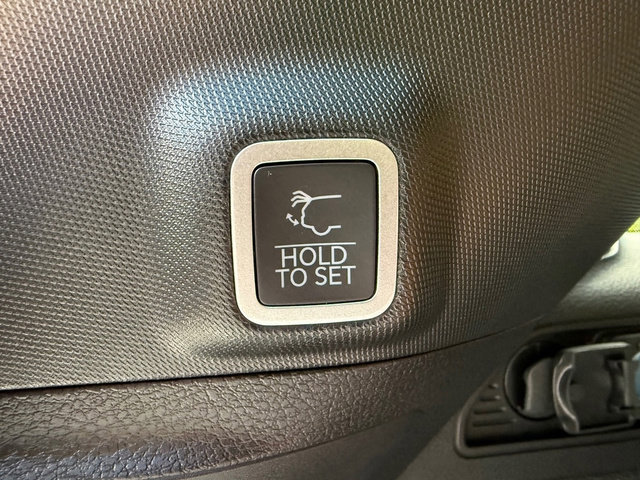 New 2025 Jeep Grand Cherokee Summit image 20