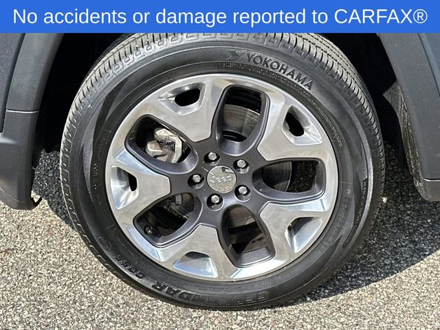 Used 2017 Jeep Compass Limited w/ Navigation Group image 11