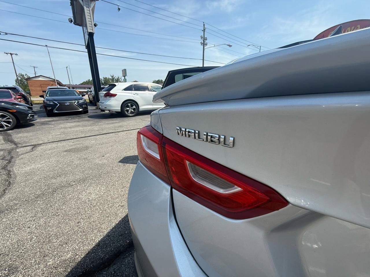Used 2019 Chevrolet Malibu RS FWD image 14