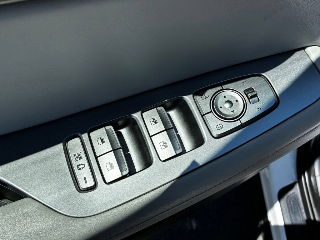 Used 2021 Hyundai Palisade SEL w/ Premium Package AWD/4WD image 14