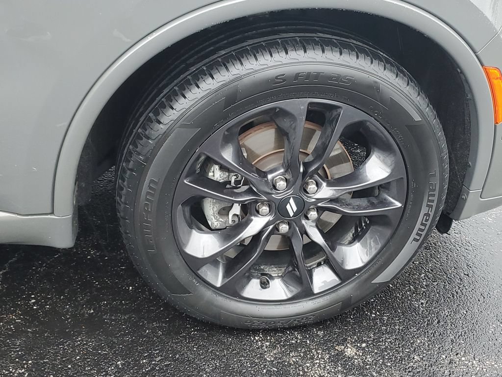 Certified 2025 Dodge Durango R/T w/ Blacktop Package AWD/4WD image 6