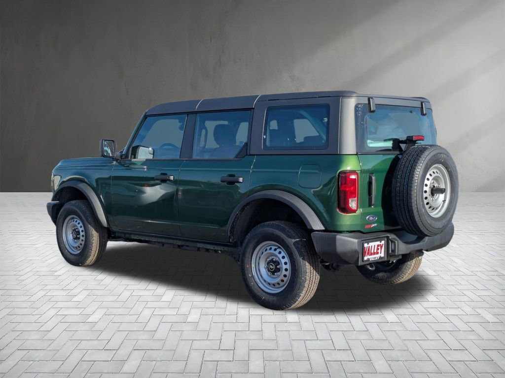 New 2025 Ford Bronco 4-Door image 5